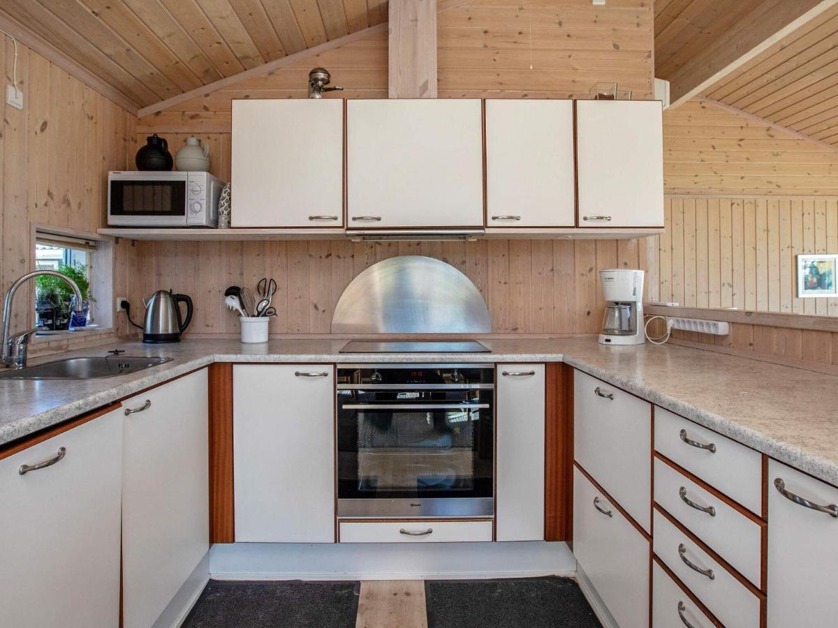 10 Person Holiday Home In Idestrup Bøtø By Eksteriør billede